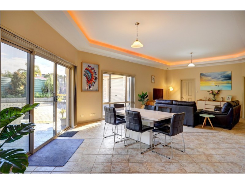 12 New West Road, Port Lincoln SA 5606