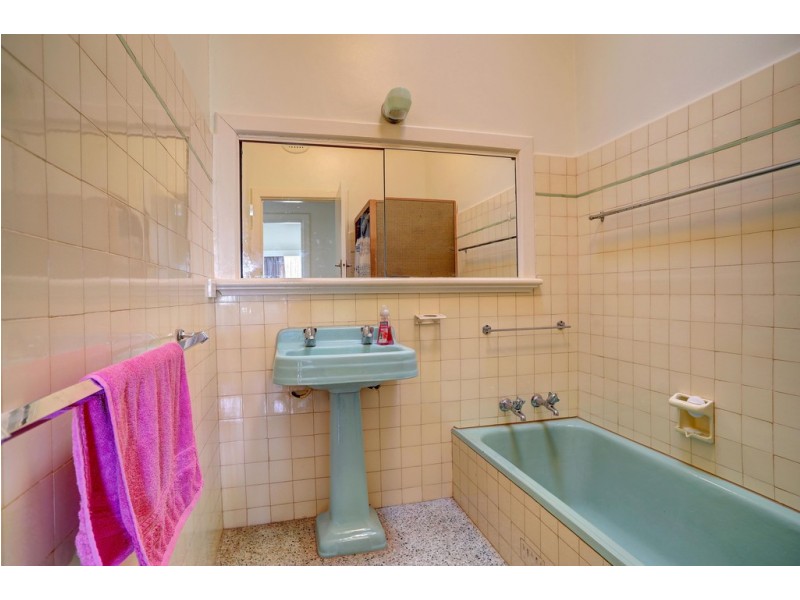 12 New West Road, Port Lincoln SA 5606