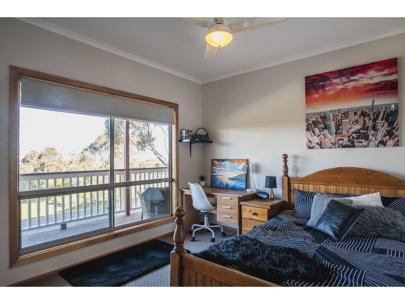 75-85 Bronze Wing Drive, Boston SA 5607