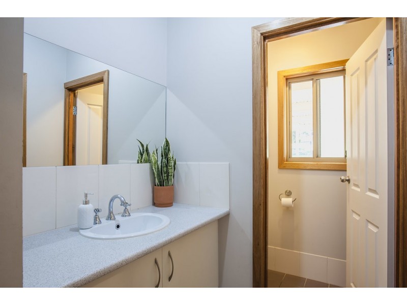 75-85 Bronze Wing Drive, Boston SA 5607