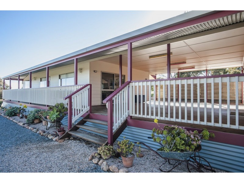 75-85 Bronze Wing Drive, Boston SA 5607