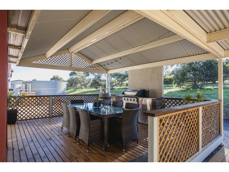 75-85 Bronze Wing Drive, Boston SA 5607