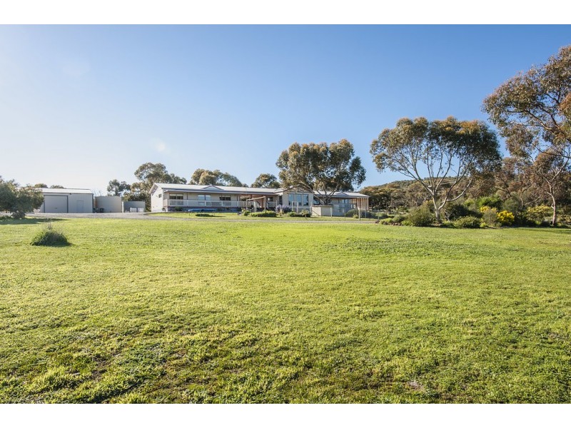 75-85 Bronze Wing Drive, Boston SA 5607