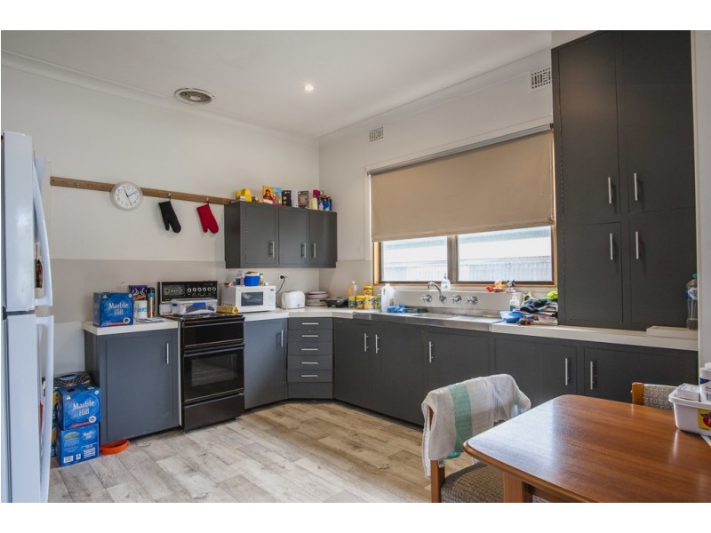 33 Cardiff Road, Port Lincoln SA 5606