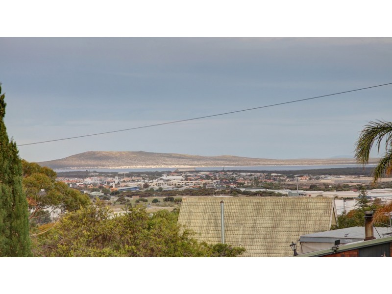 4 Swann Street, Port Lincoln SA 5606