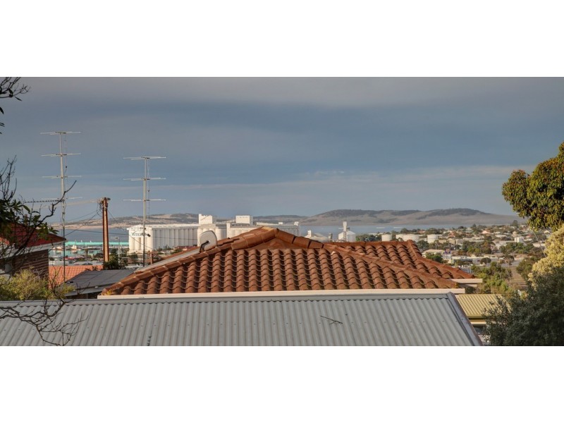 4 Swann Street, Port Lincoln SA 5606