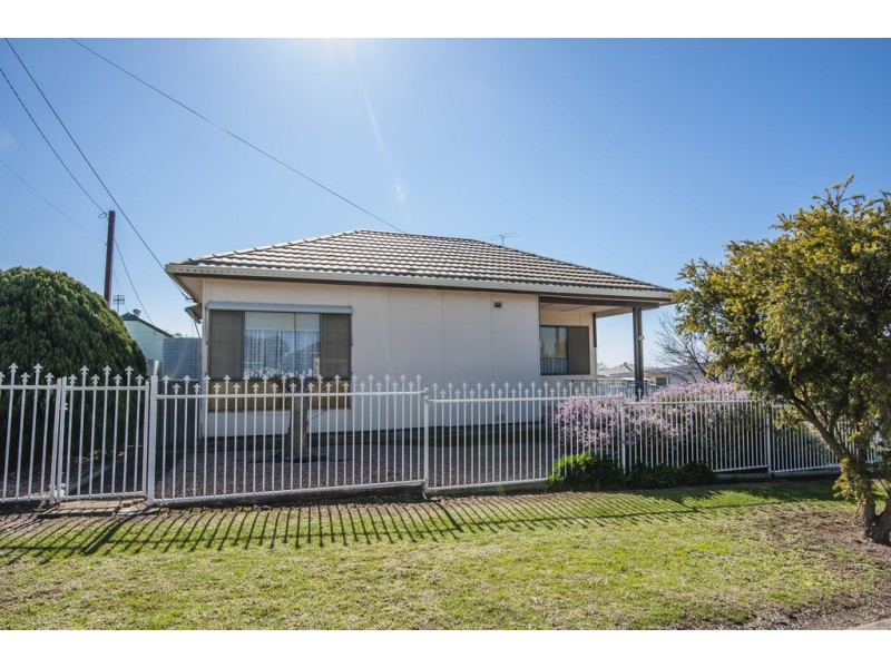 10 Ellen Street, Port Lincoln SA 5606