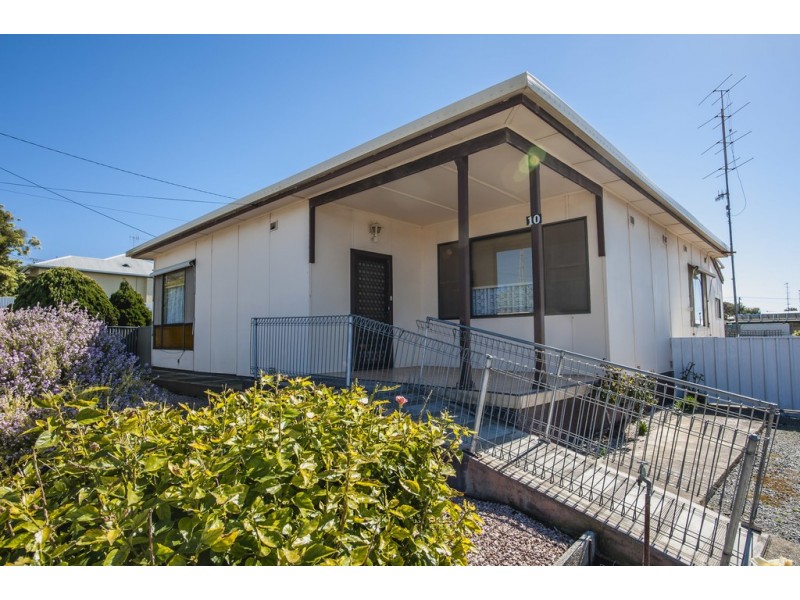 10 Ellen Street, Port Lincoln SA 5606