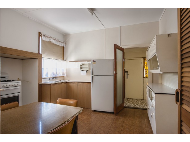 10 Ellen Street, Port Lincoln SA 5606