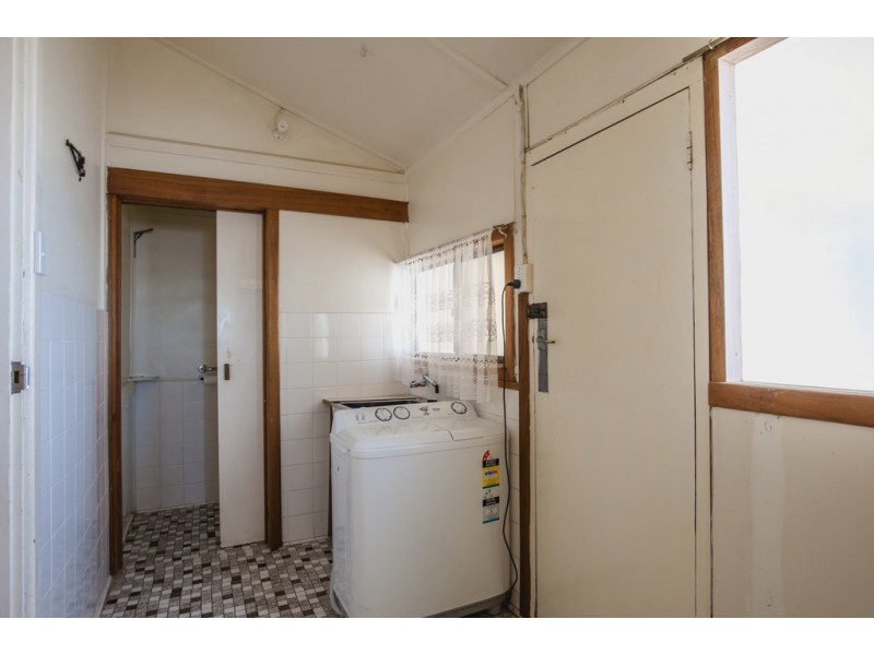 10 Ellen Street, Port Lincoln SA 5606