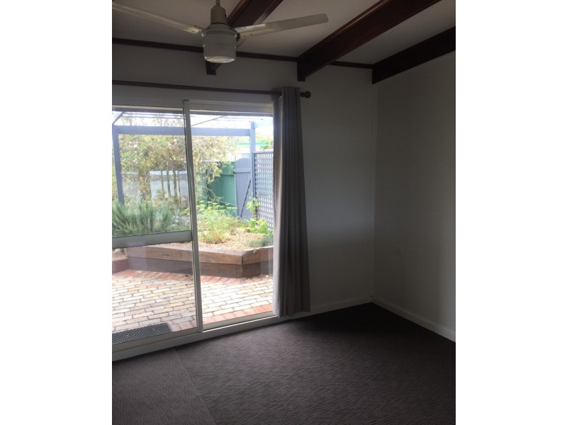 15 Tulka Esplanade, Tulka SA 5607