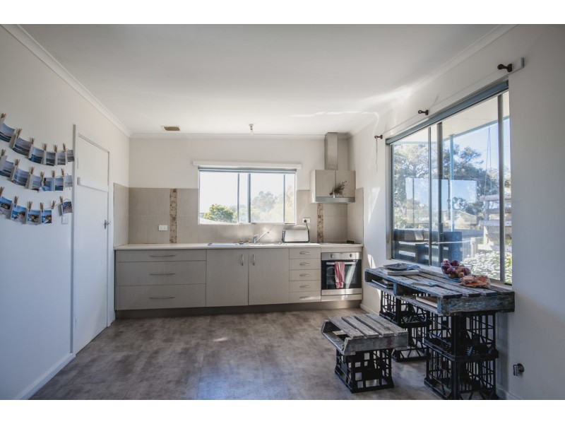 62 Greenly Avenue, Coffin Bay SA 5607