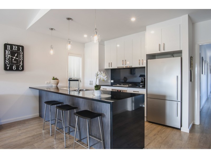 2/36 Cove View Drive, Port Lincoln SA 5606