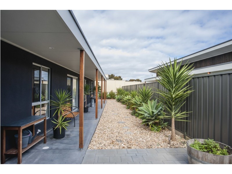 2/36 Cove View Drive, Port Lincoln SA 5606