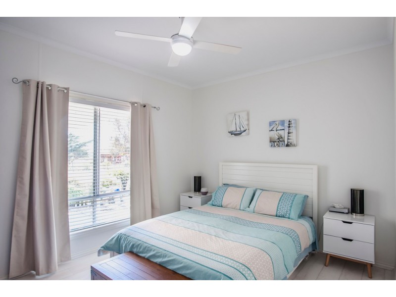 26 Central Street, Louth Bay SA 5607