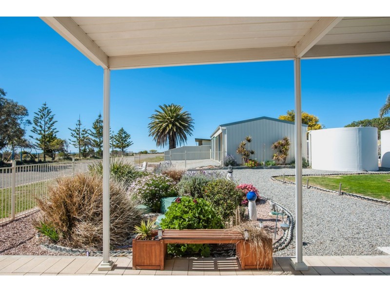 26 Central Street, Louth Bay SA 5607