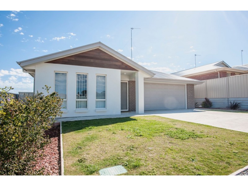 16 Rockdale Boulevard, Port Lincoln SA 5606