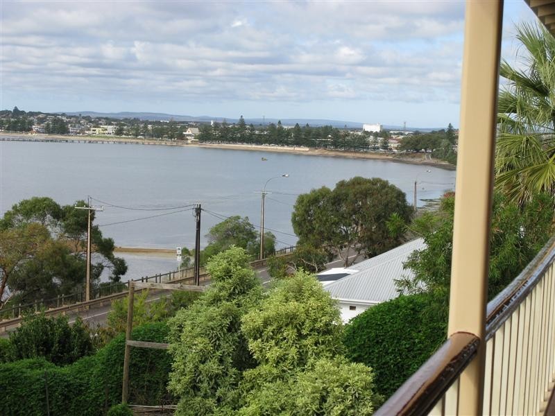 76 Lincoln Highway, Port Lincoln SA 5606