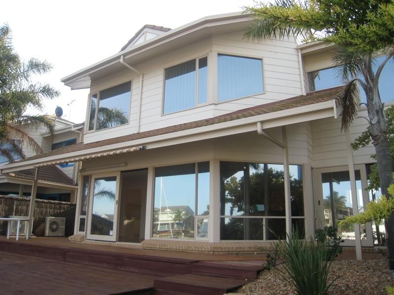 30 Parnkalla Avenue, Port Lincoln SA 5606