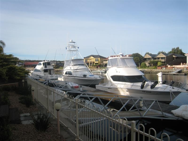 30 Parnkalla Avenue, Port Lincoln SA 5606