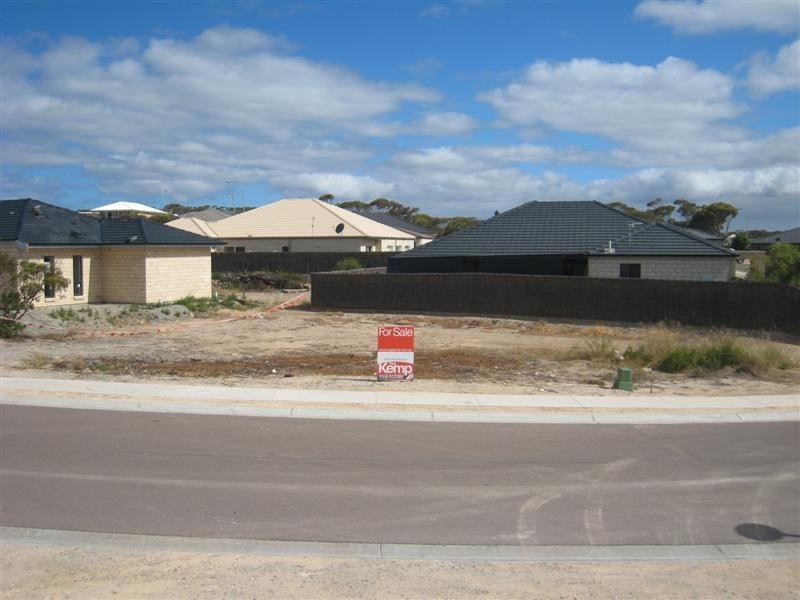 2 Southwater Drive, Port Lincoln SA 5606
