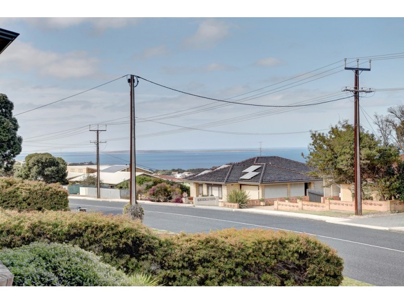 29 Hilltop Drive, Port Lincoln SA 5606