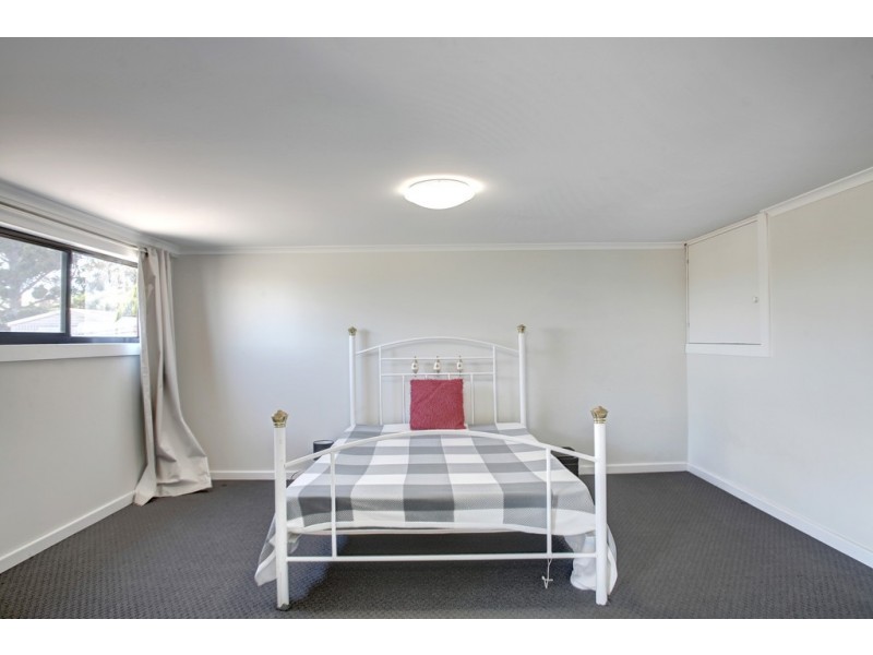 7 Dorset Place, Port Lincoln SA 5606