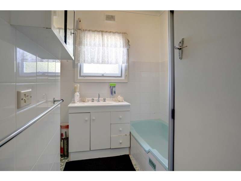 56 Highview Drive, Port Lincoln SA 5606