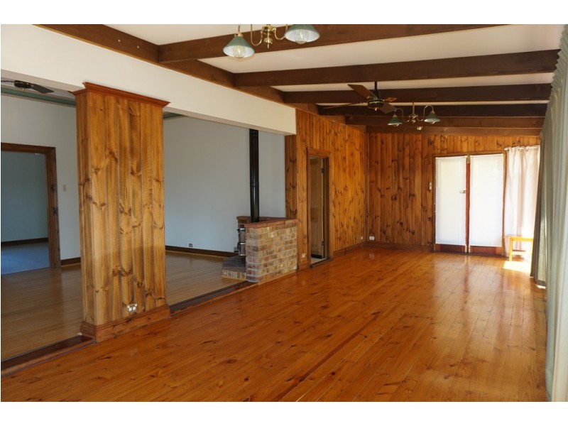 223 Esplanade, Coffin Bay SA 5607