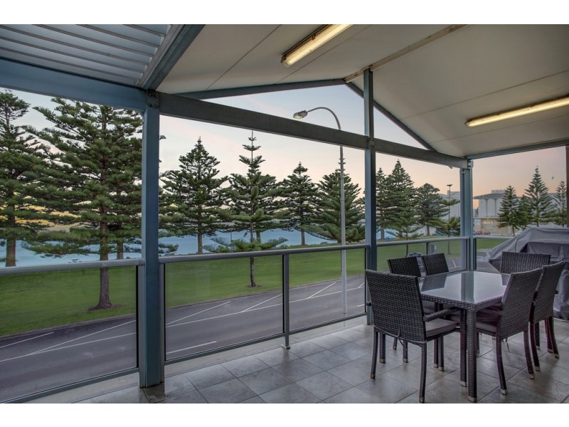 2 and 3 of 100 Tasman Terrace, Port Lincoln SA 5606