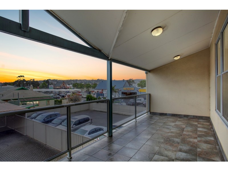 2 and 3 of 100 Tasman Terrace, Port Lincoln SA 5606