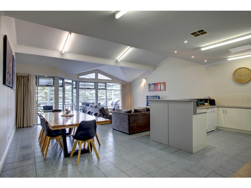 2 and 3 of 100 Tasman Terrace, Port Lincoln SA 5606