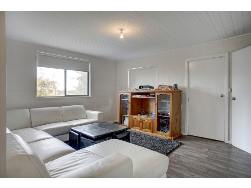 11 Minnipa Avenue, Port Lincoln SA 5606