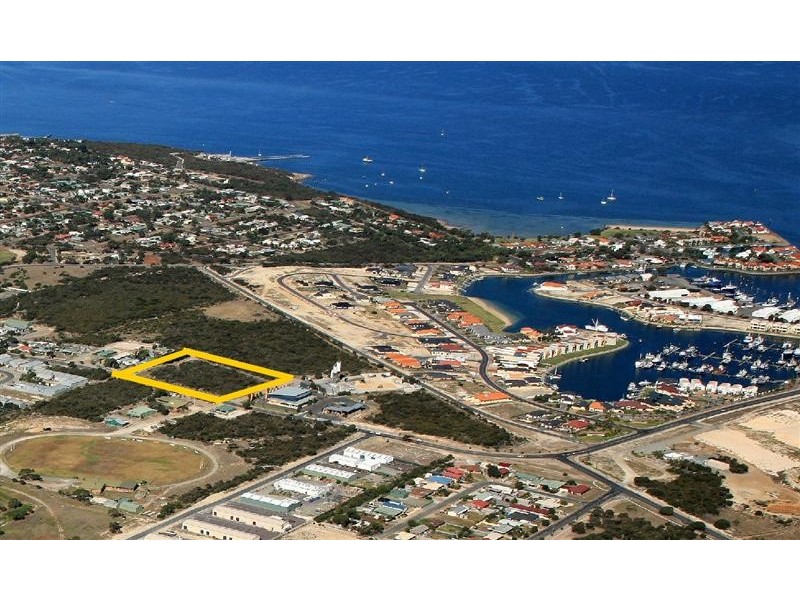 . The Marina Entrance  33-43 Ravendale Rd, Port Lincoln SA 5606