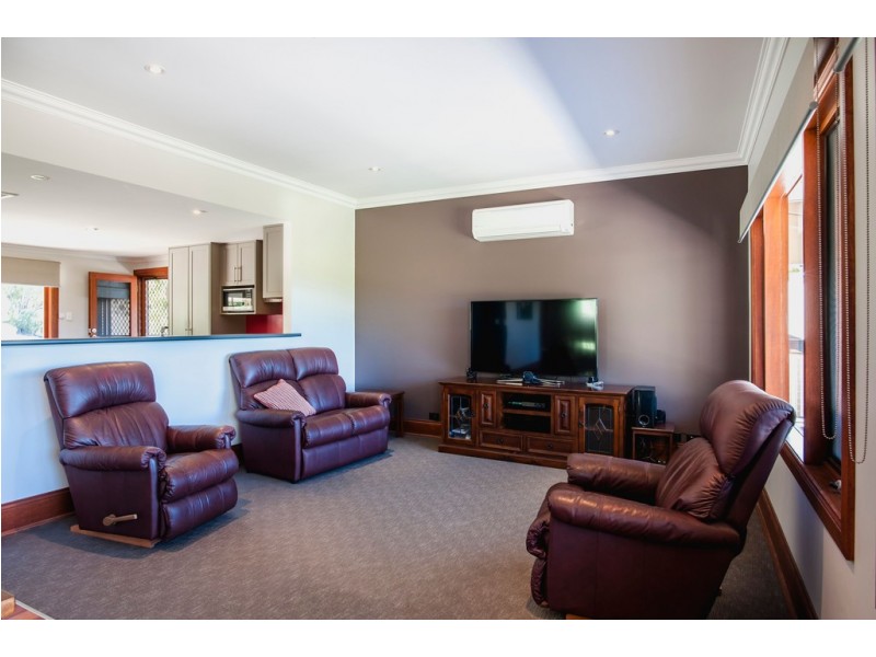 43 Happy Valley Road, Port Lincoln SA 5606