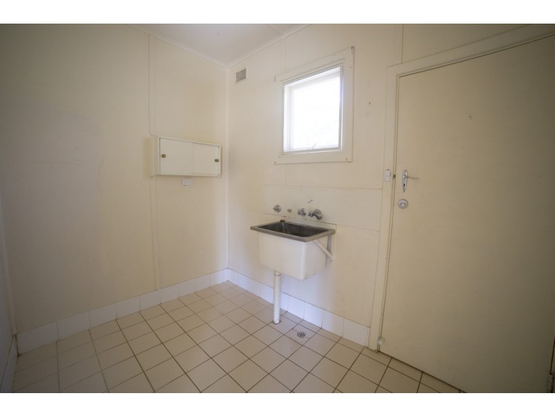 2 Sims Crescent, Cleve SA 5640