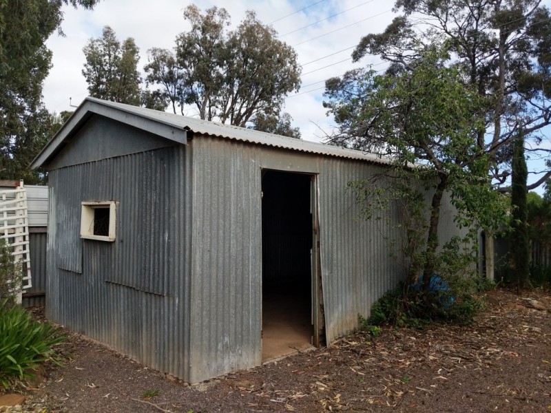 2 Sims Crescent, Cleve SA 5640