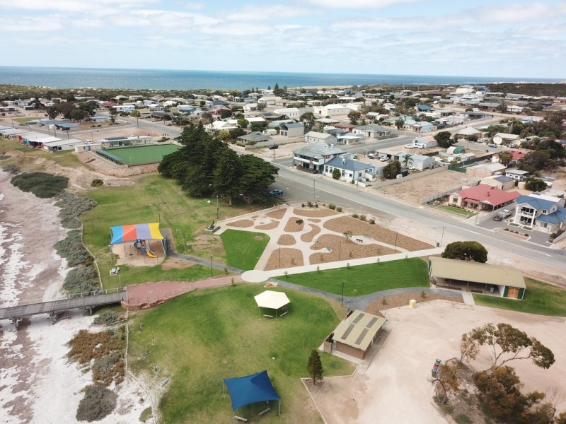 10 Mottled Cove Road, Port Neill SA 5604