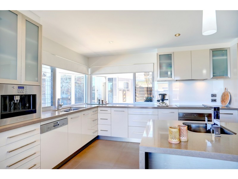 12 Calais Avenue, Port Lincoln SA 5606