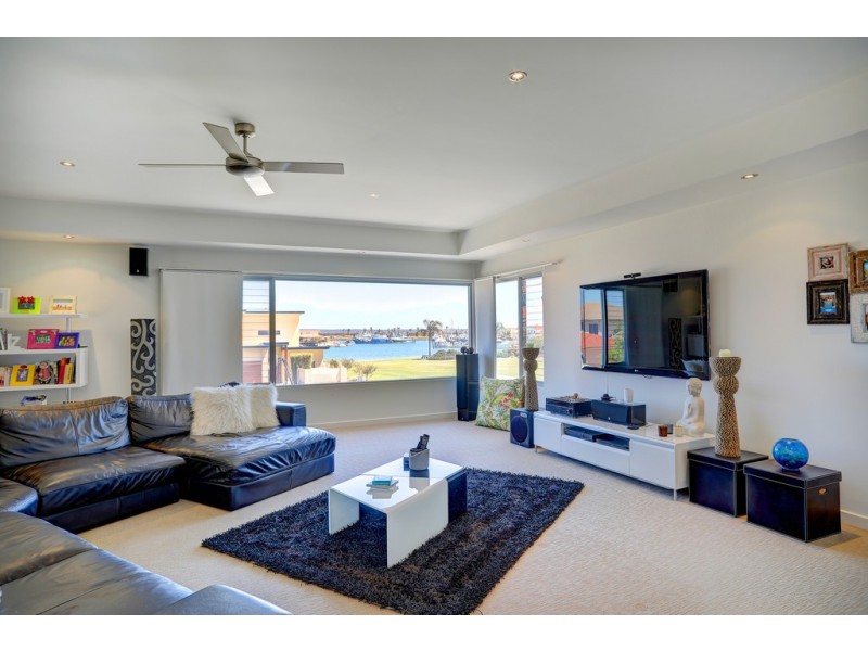 12 Calais Avenue, Port Lincoln SA 5606