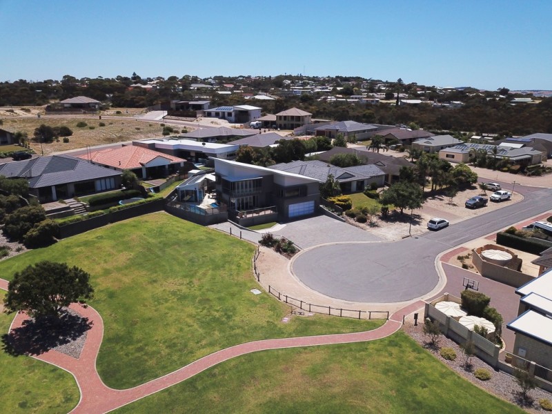 12 Calais Avenue, Port Lincoln SA 5606
