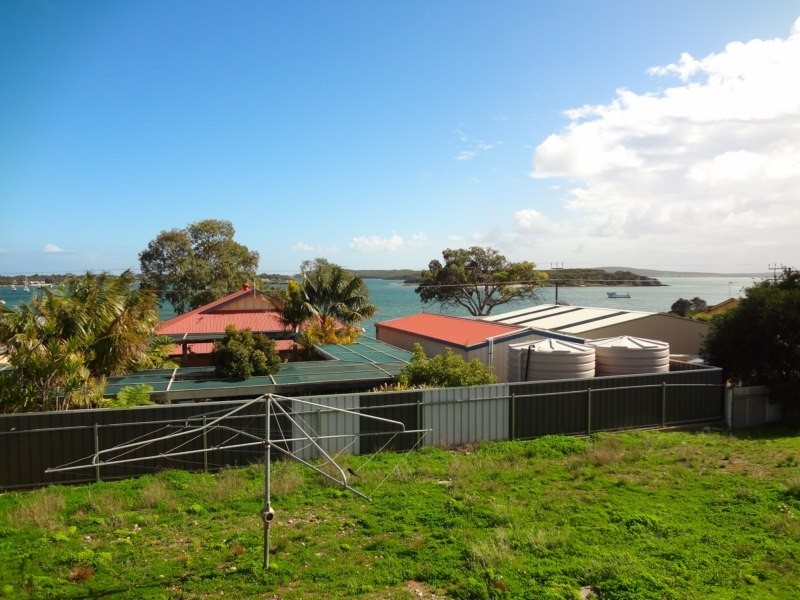 44 Pine Crescent, Coffin Bay SA 5607