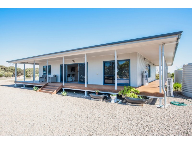 58-92 Katies Lane, Wangary SA 5607