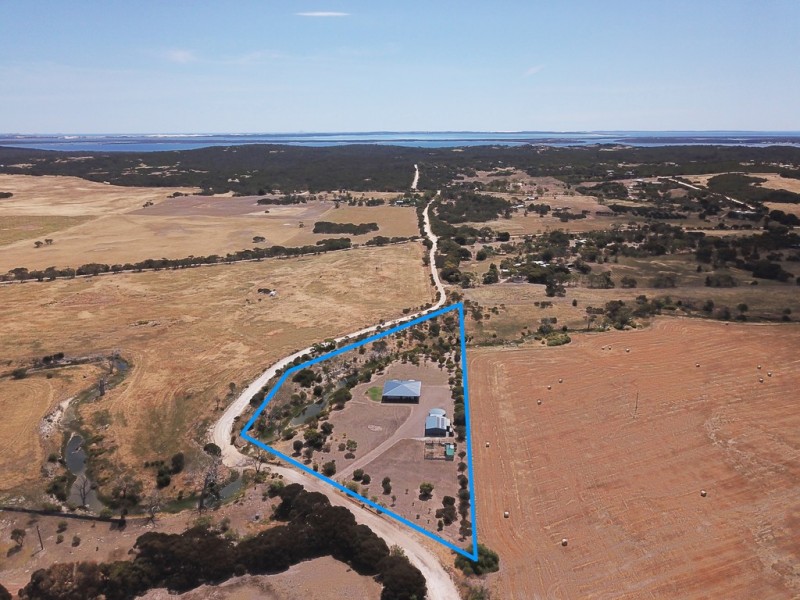 58-92 Katies Lane, Wangary SA 5607
