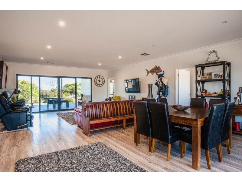 58-92 Katies Lane, Wangary SA 5607