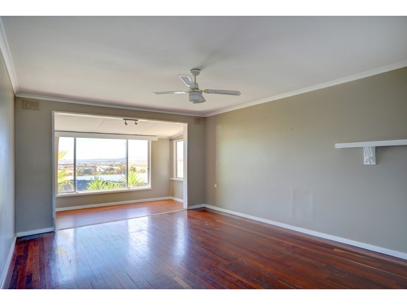 12 Kinmont Avenue, Port Lincoln SA 5606