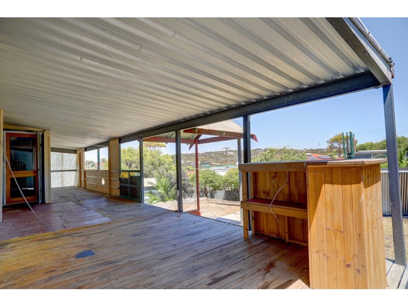 12 Kinmont Avenue, Port Lincoln SA 5606