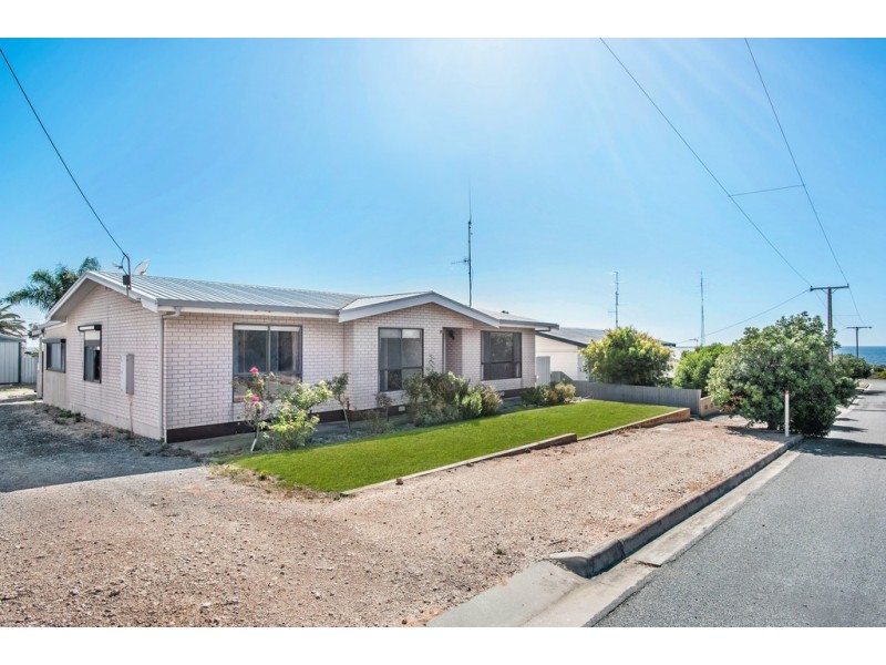 10 Carrow Terrace, Port Neill SA 5604