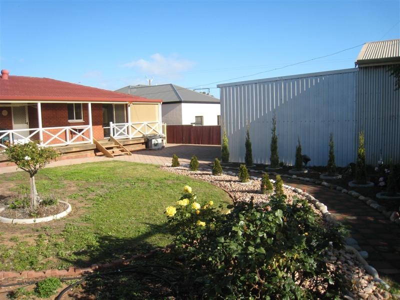 36 Wallis Street, Port Neill SA 5604