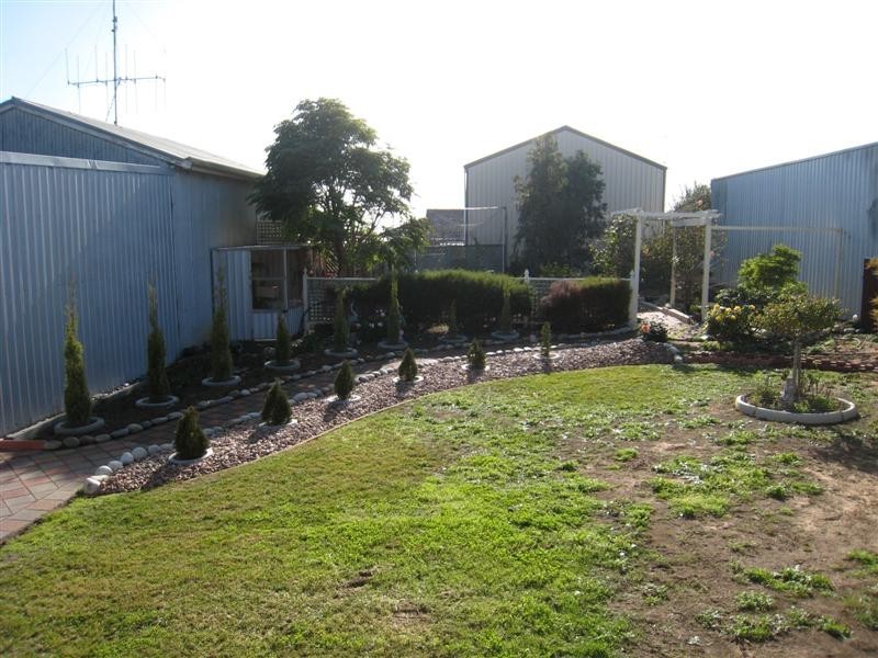 36 Wallis Street, Port Neill SA 5604